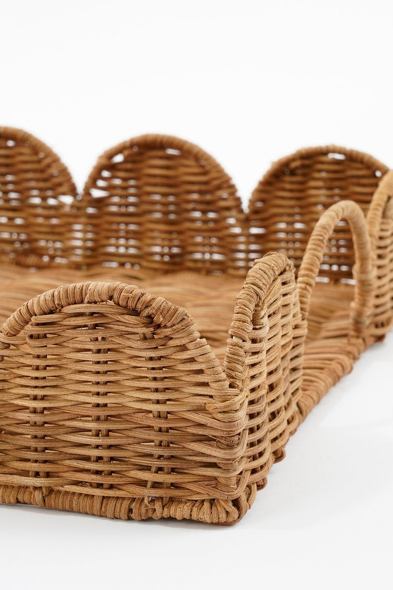 Detail van de rotan dienbladen van Mica Decorations